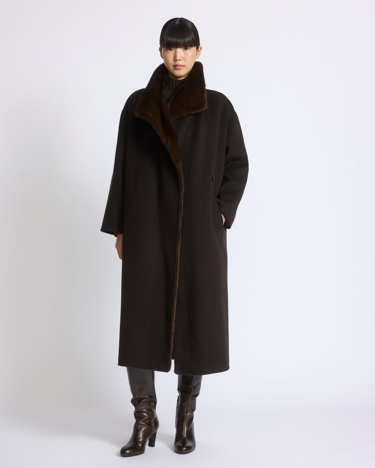Anastasia | Long Belted Coat with Plush Collar and Lining - Chestnut – photo 3