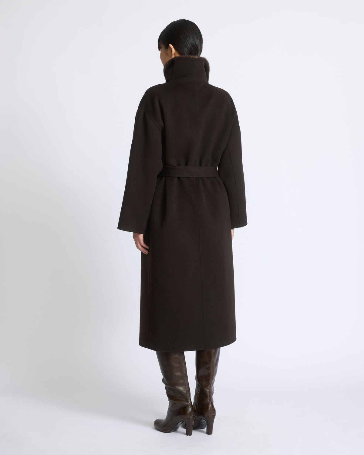 Anastasia | Long Belted Coat with Plush Collar and Lining - Chestnut – photo 4