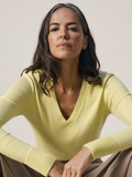 Aurelie | V-Neck Soft-Touch Jumper | Velbrooke