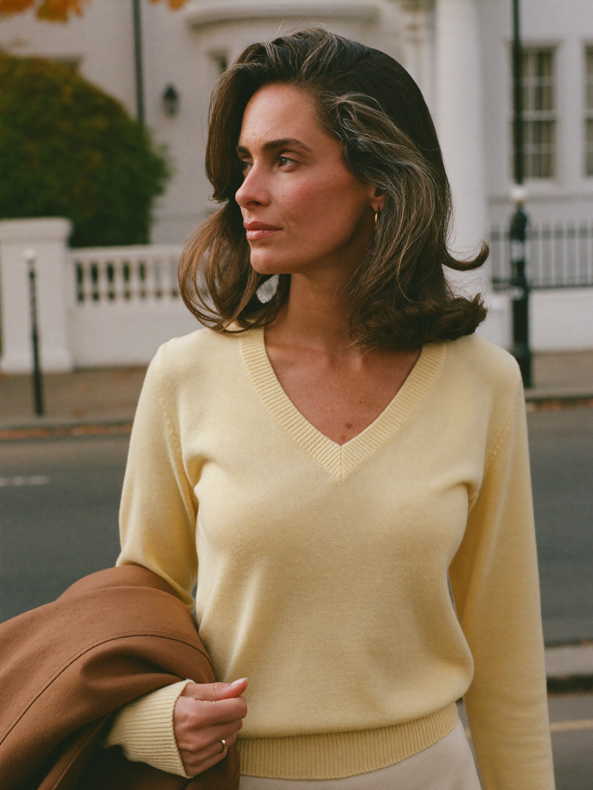 Aurelie | V-Neck Soft-Touch Jumper – photo 3