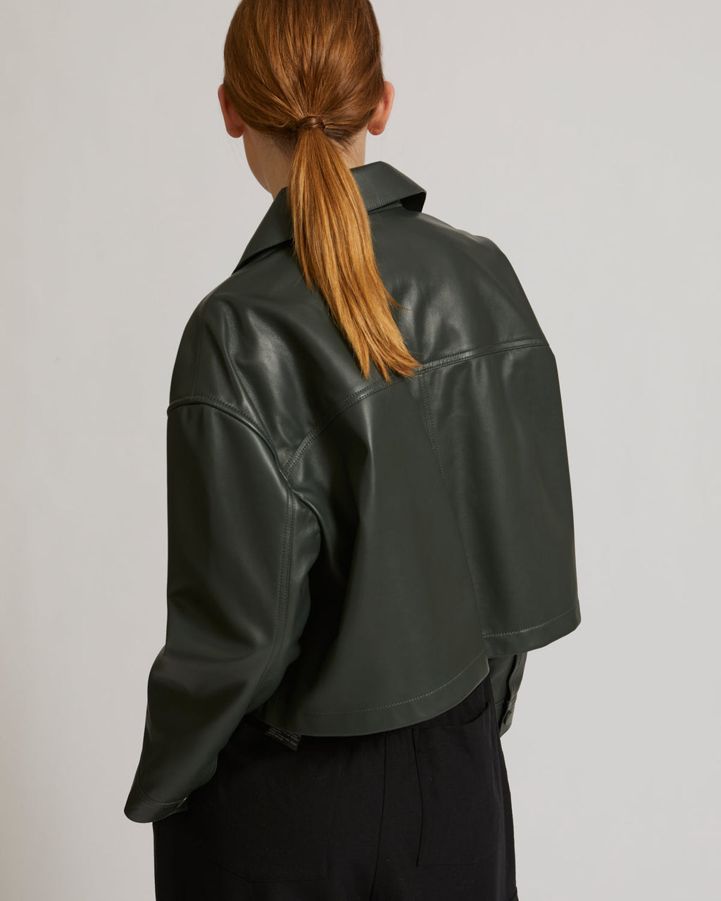 Blythe | Cropped Oversized Shirt Jacket - Pine – photo 6