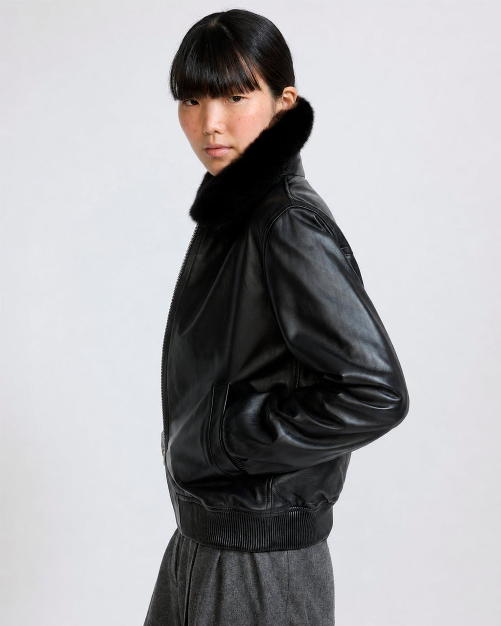 Cordelia | Retro Bomber Jacket with Detachable Collar - Black – photo 2