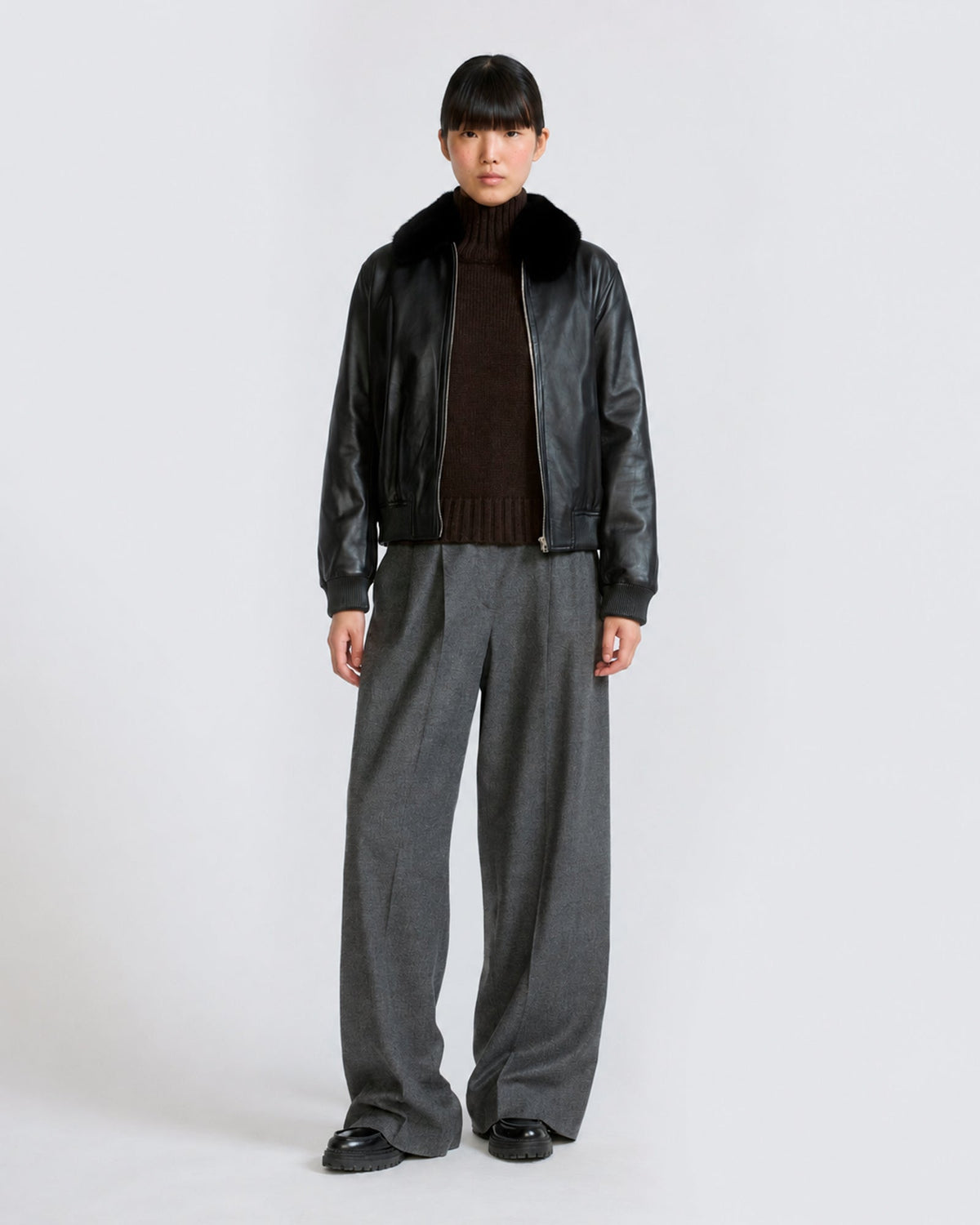 Cordelia | Retro Bomber Jacket with Detachable Collar - Black – photo 3