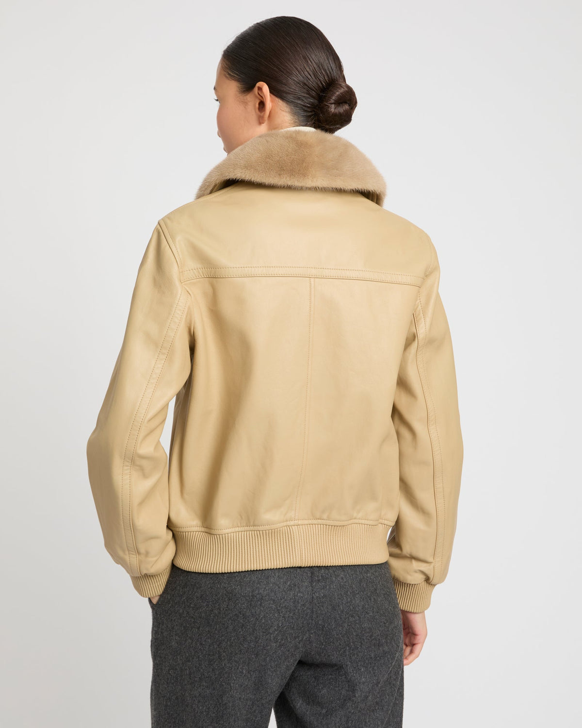 Cordelia | Retro Bomber Jacket with Detachable Collar - Oat – photo 5
