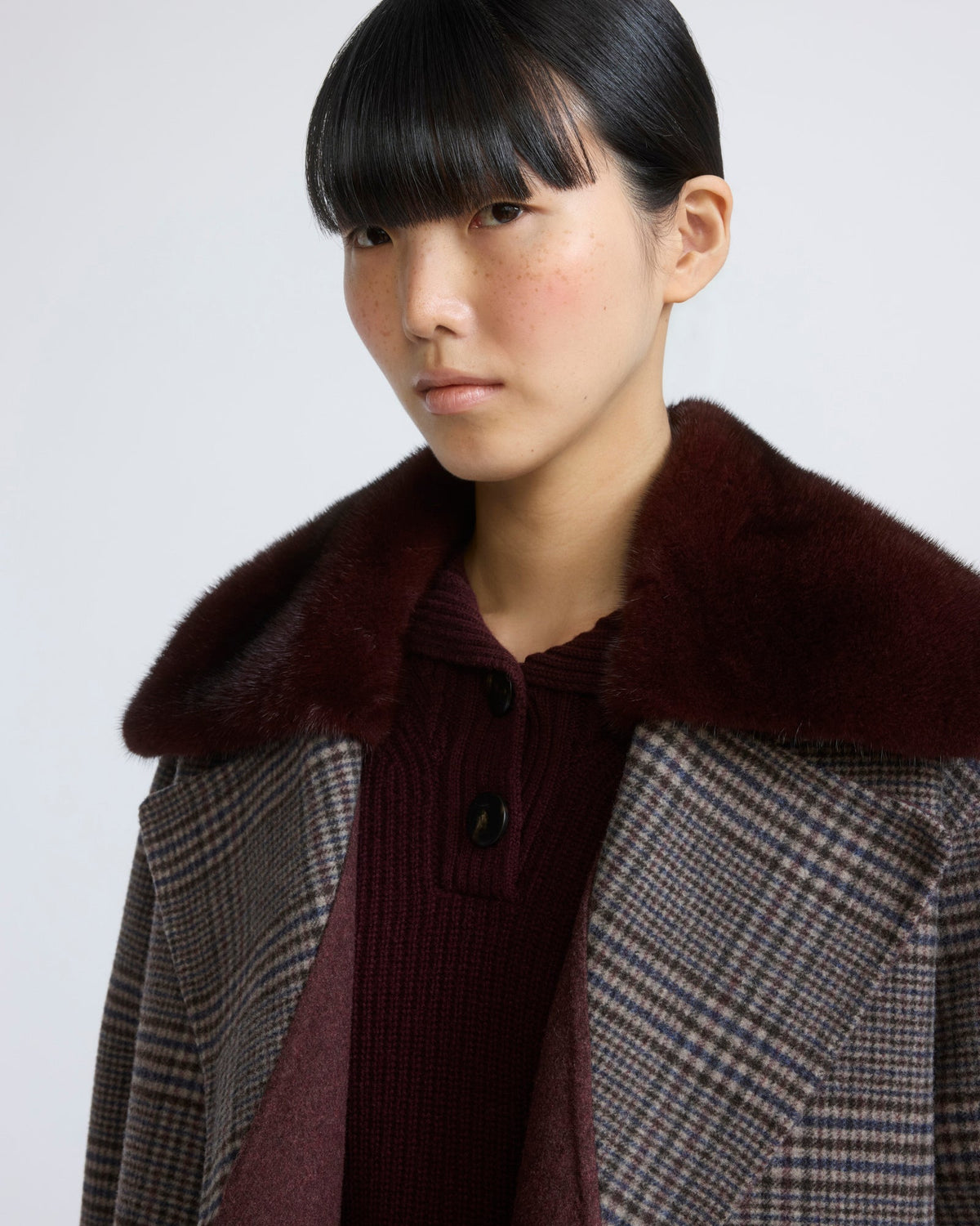 Eleanor | Long Double-Breasted Coat with Detachable Plush Collar - Hazel – photo 2