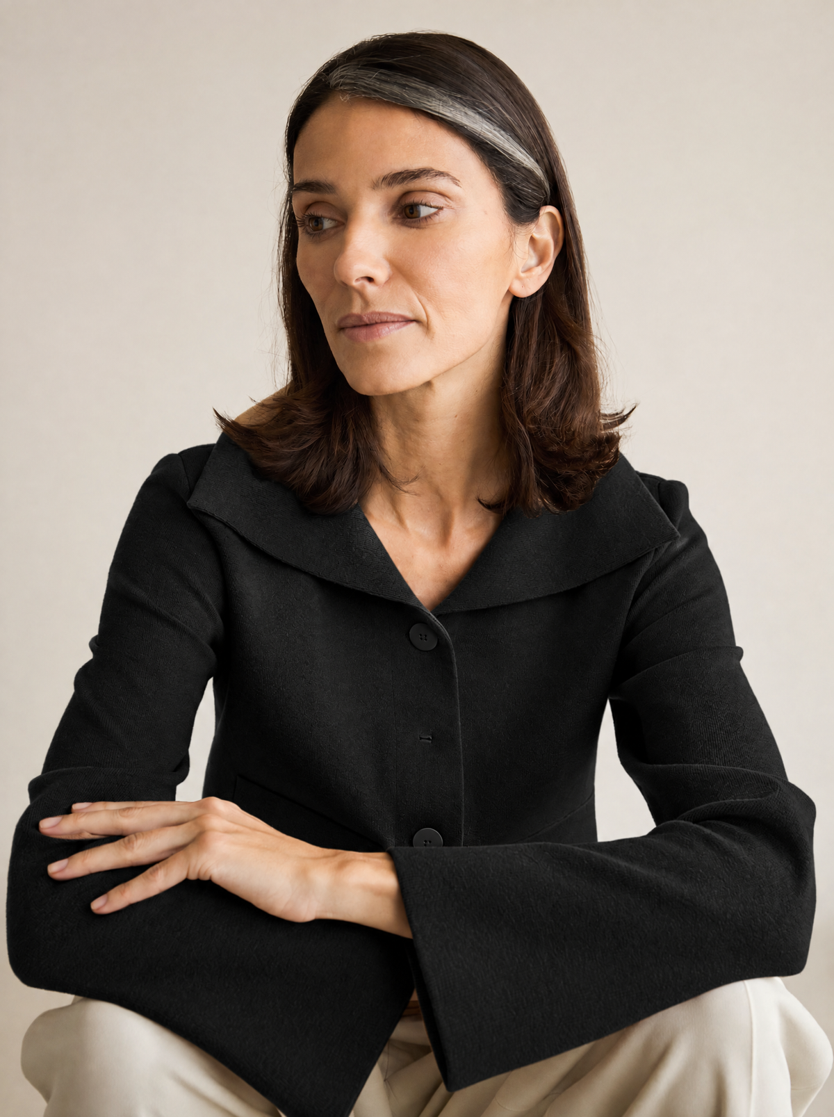 Harriet | Boat-Neck Buttoned Knit Jacket – Black