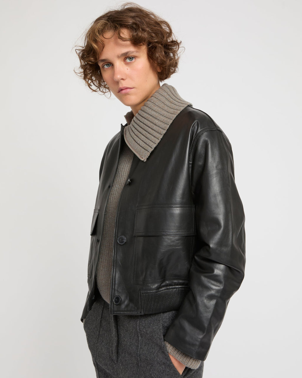 Honor | Round-Collar Cropped Jacket - Black – photo 2