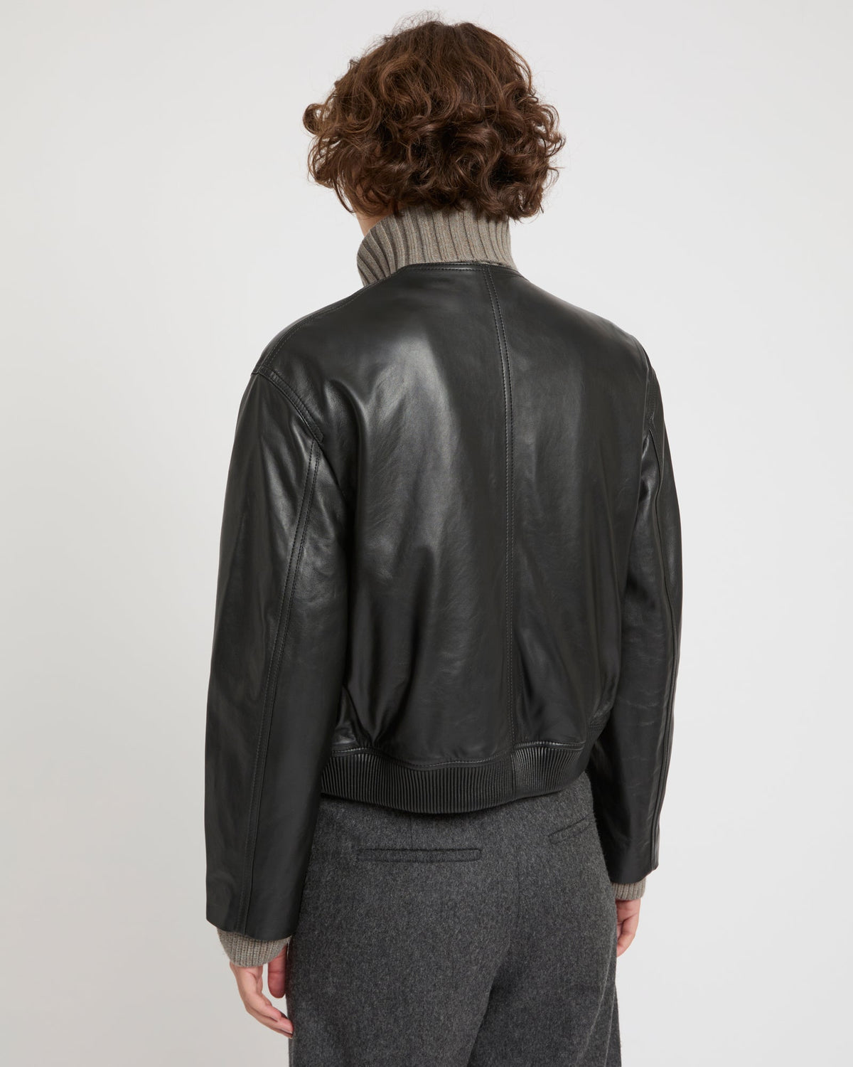 Honor | Round-Collar Cropped Jacket - Black – photo 4