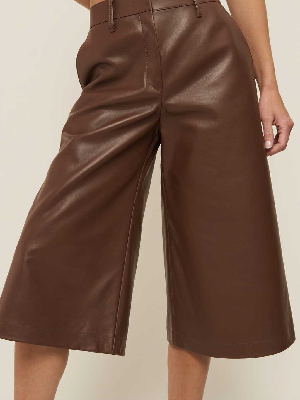 Leonie | Leather-Look Culottes – photo 2