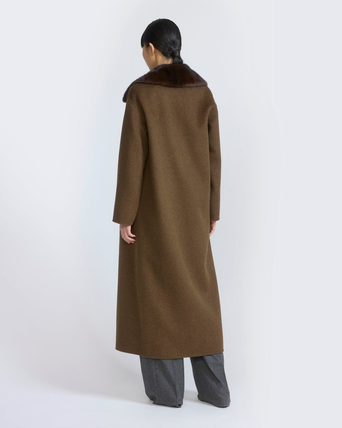 Vivienne | Belted Coat with Detachable Plush Collar - Espresso – photo 5